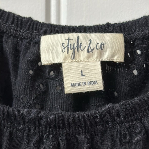 Off the Shoulder- Bell Sleeve - Eyelet Top - Picture 4 of 6